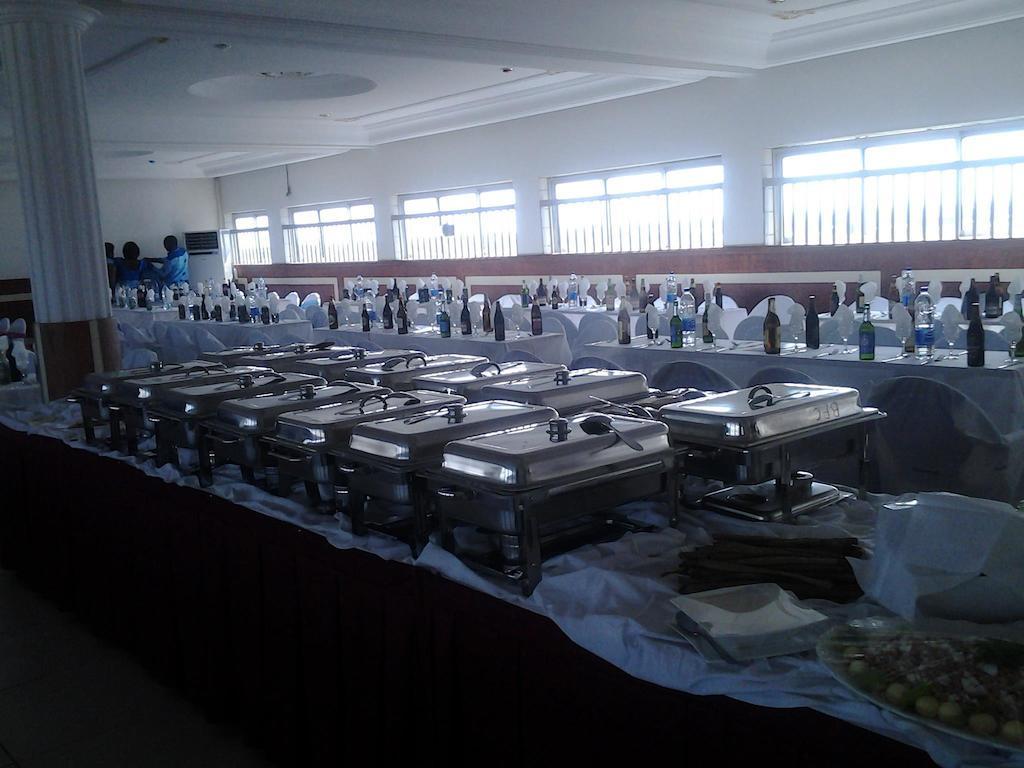 Afrique Hotel Douala Airport Zewnętrze zdjęcie