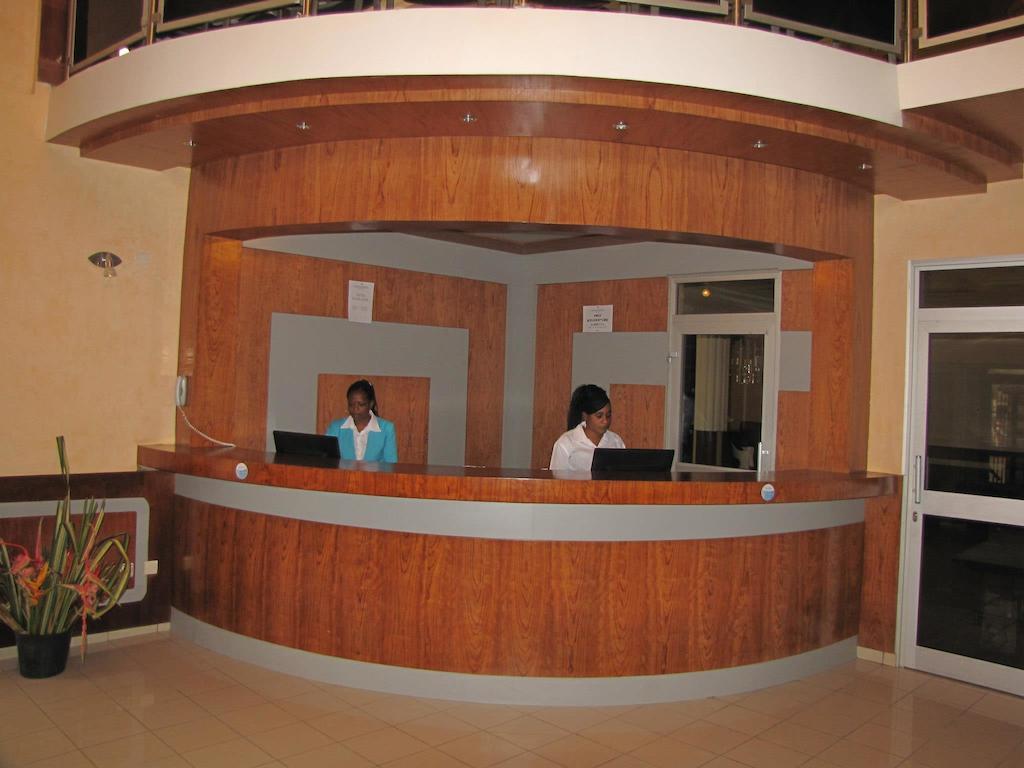 Afrique Hotel Douala Airport Zewnętrze zdjęcie