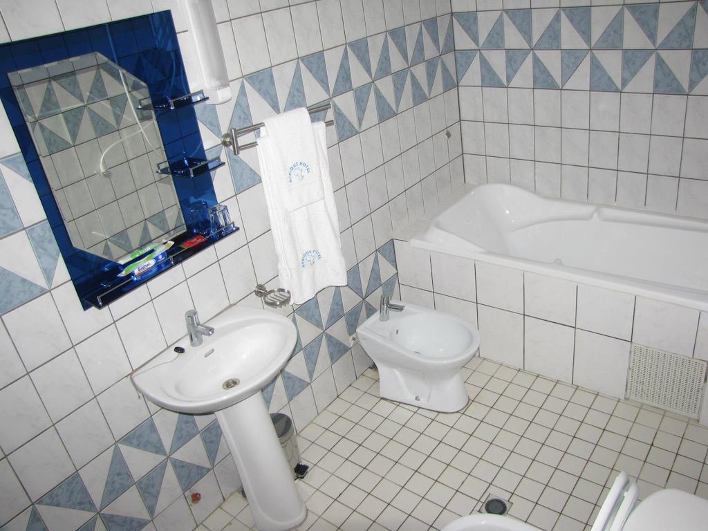Afrique Hotel Douala Airport Pokój zdjęcie